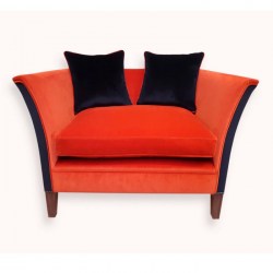 Love-Seat